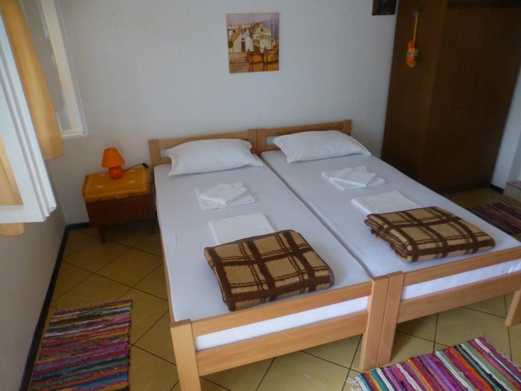 Guesthouse Bracanović Hvar Town Eksteriør billede